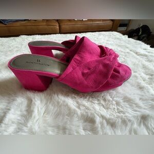 Worthington Fuchsia Mules with Block Heel